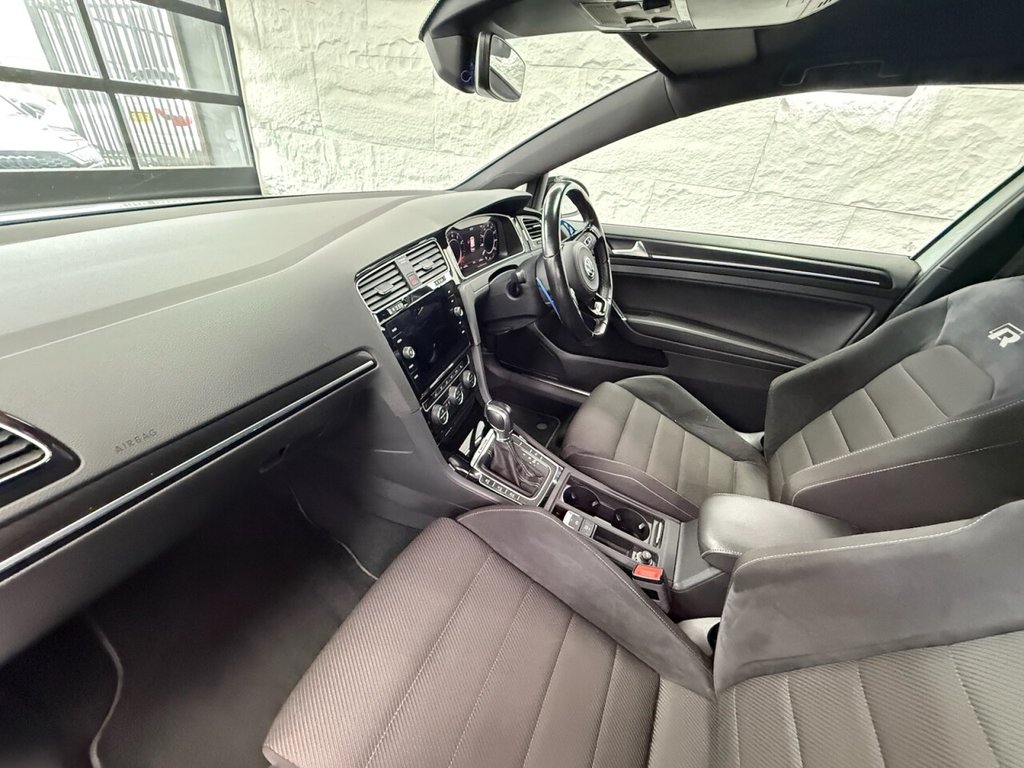Used Volkswagen Golf 2019 for sale - 77905269: Photo 19