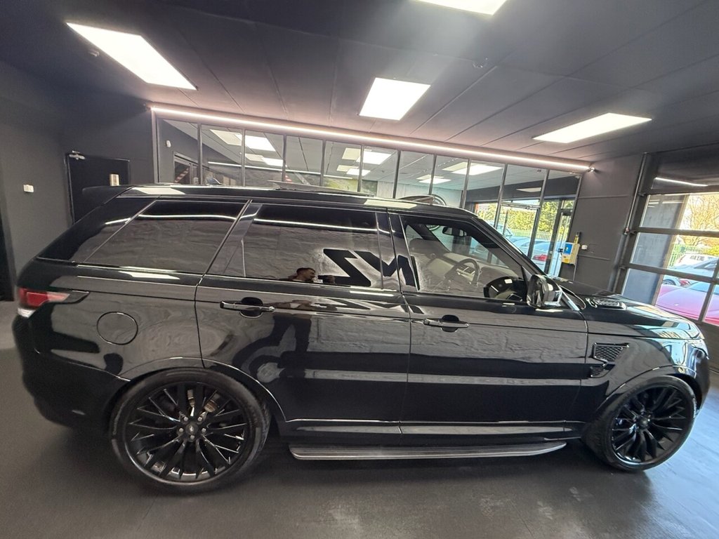 Used Land Rover Range Rover Sport 2016 for sale - 76642503: Photo 10