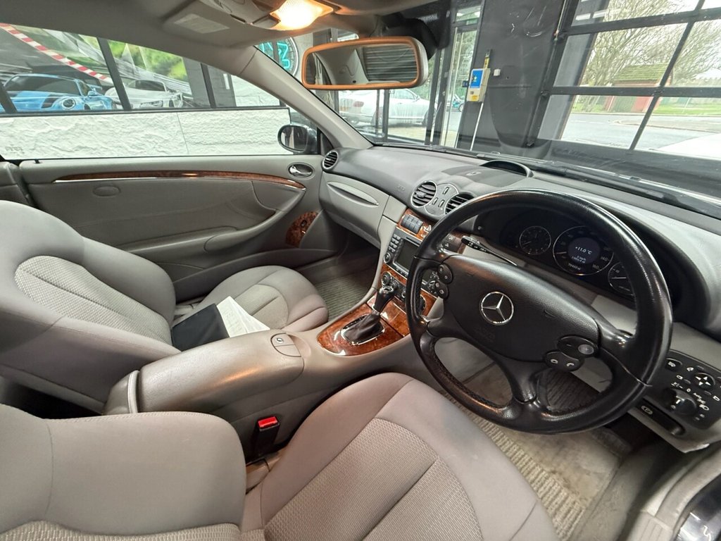 Used Mercedes-Benz CLK 2008 for sale - 76591025: Photo 11