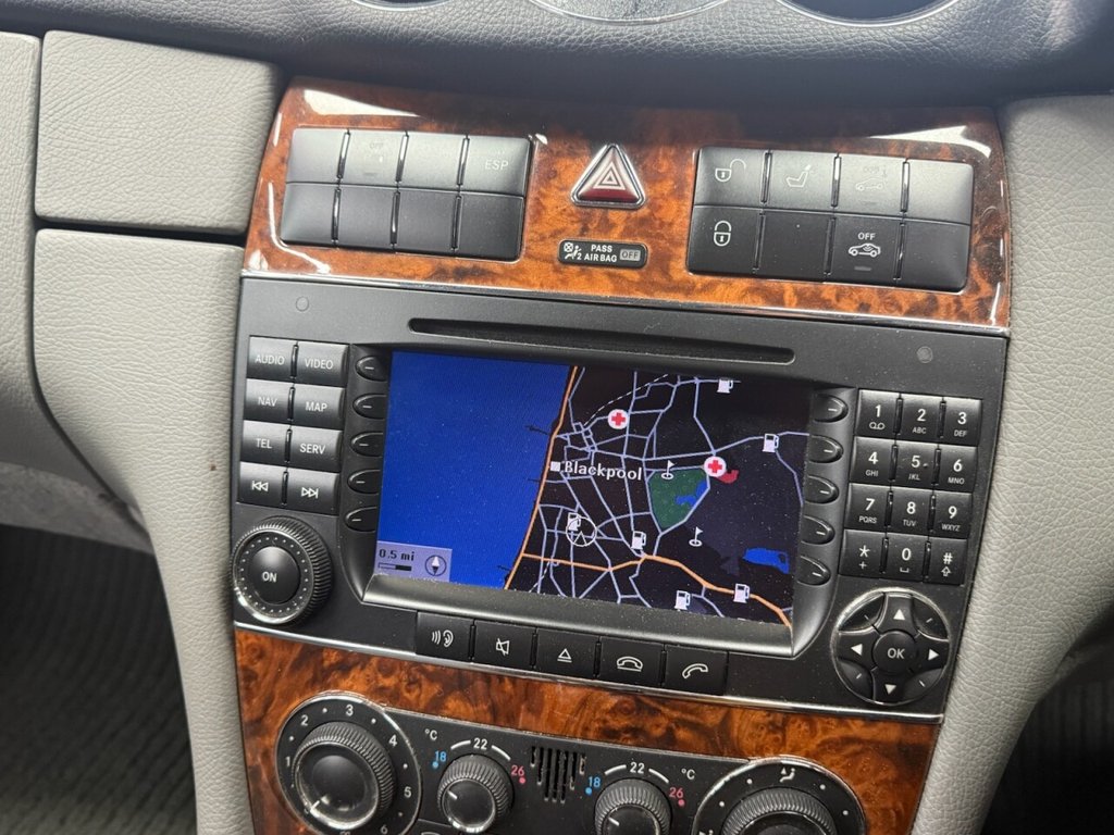 Used Mercedes-Benz CLK 2008 for sale - 76591025: Photo 17