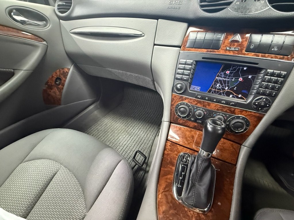 Used Mercedes-Benz CLK 2008 for sale - 76591025: Photo 19