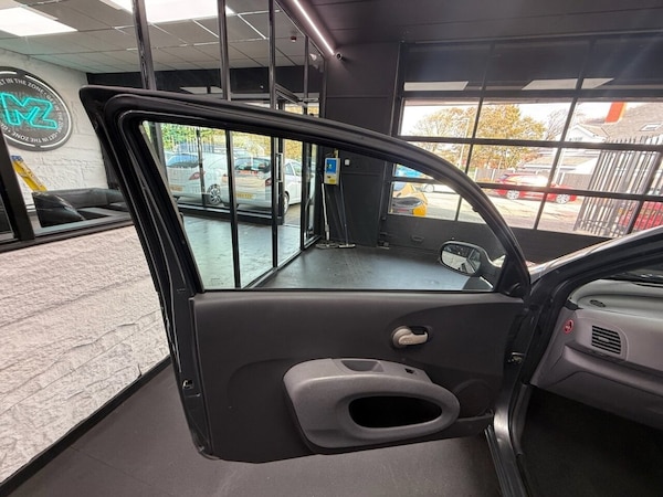 Used Nissan Micra 2003 for sale - 76210568: Photo 22
