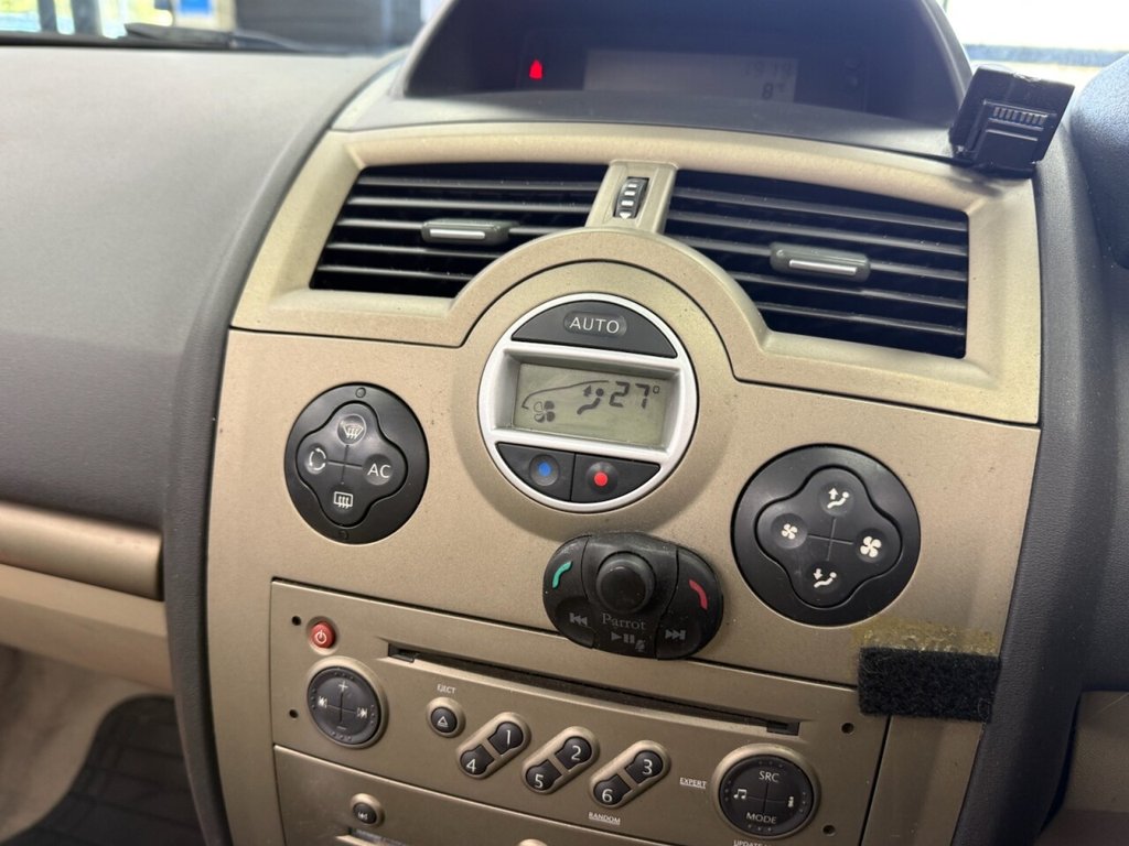 Used Renault Megane 2007 for sale - 76569864: Photo 26