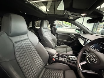 Used Audi RS3 2023 for sale - 75596956: Photo