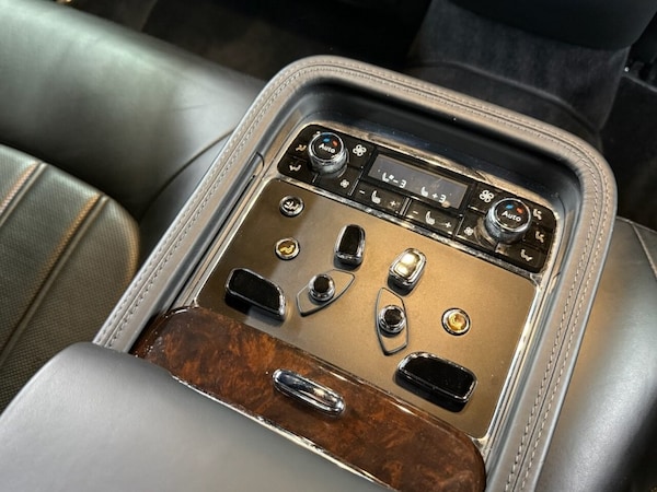Used Bentley Mulsanne 2011 for sale - 76210316: Photo 13