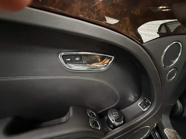 Used Bentley Mulsanne 2011 for sale - 76210316: Photo 39