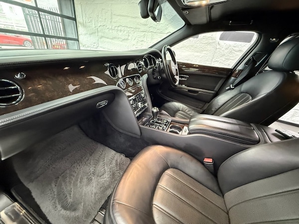 Used Bentley Mulsanne 2011 for sale - 76210316: Photo 3