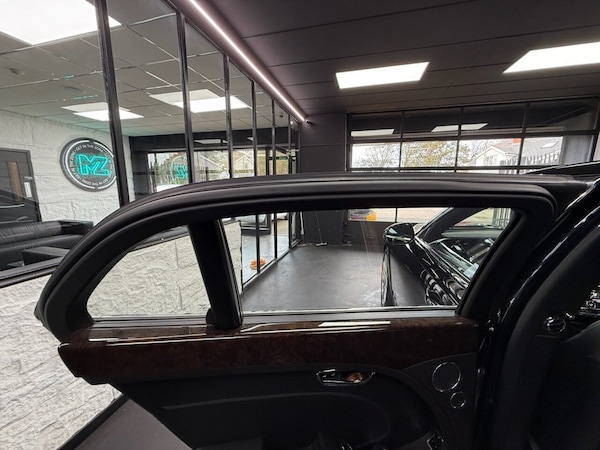 Used Bentley Mulsanne 2011 for sale - 76210316: Photo 40