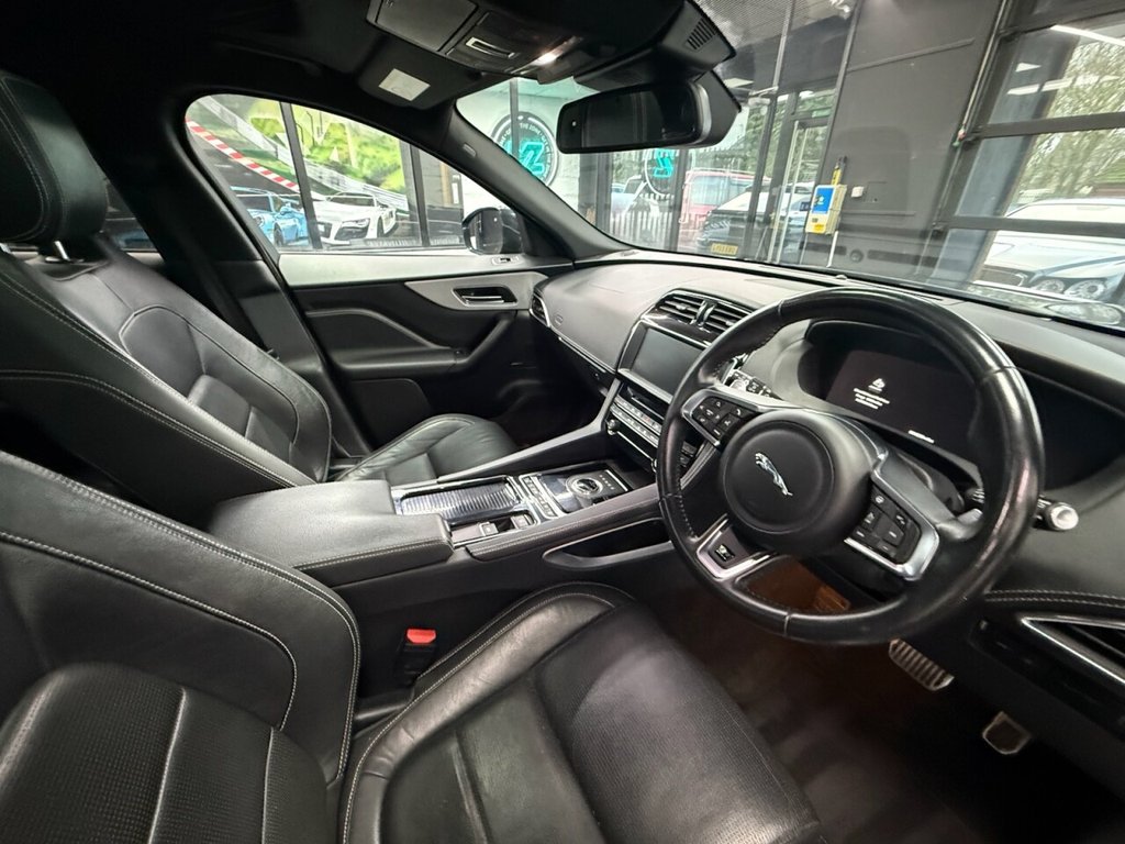 Used Jaguar F-Pace 2018 for sale - 77250657: Photo 11