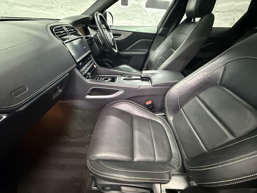 Used Jaguar F-Pace 2018 for sale - 77250657: Photo 18