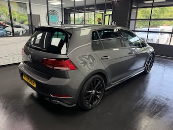 Used Volkswagen Golf 2019 for sale - 78908056: Photo