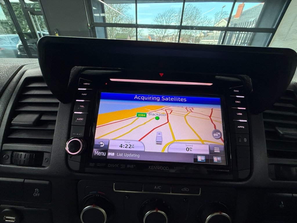 Used Volkswagen Transporter 2013 for sale - 77583079: Photo 11