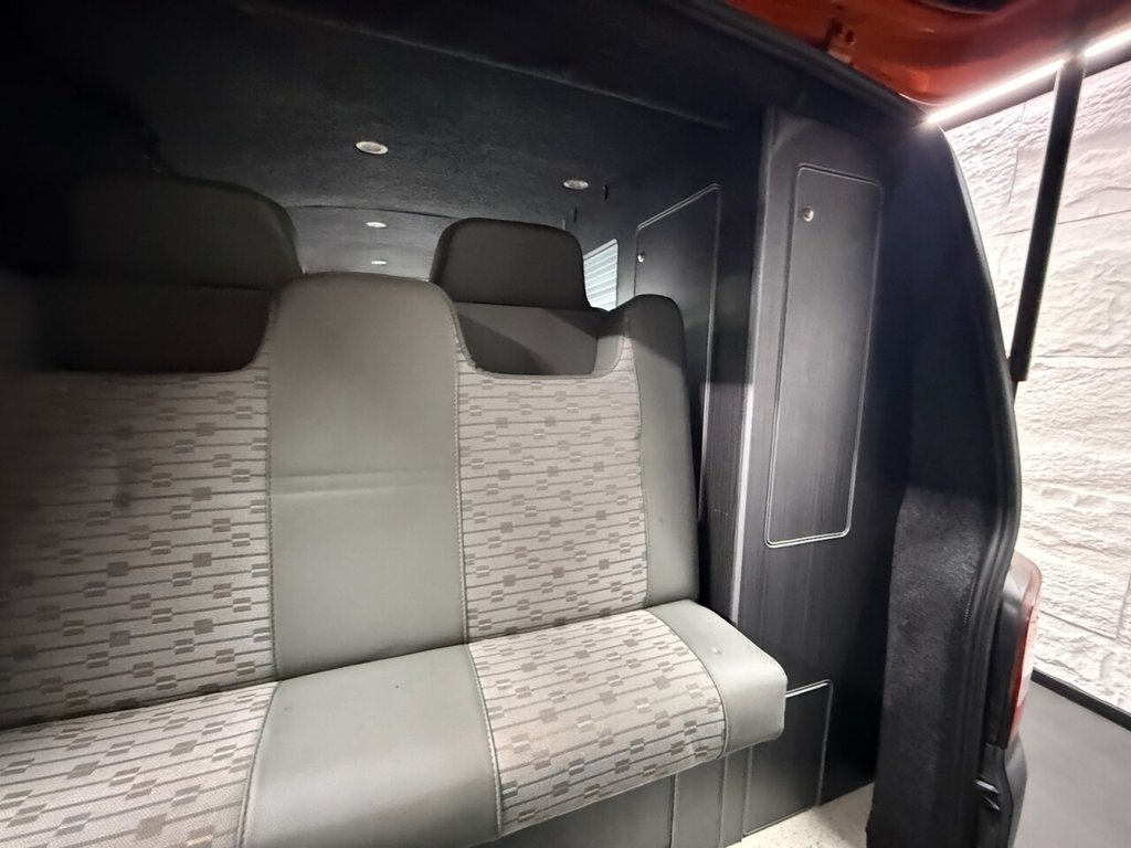 Used Volkswagen Transporter 2013 for sale - 77583079: Photo 14