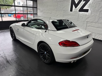 Used BMW Z4 2010 for sale - 79276485: Photo