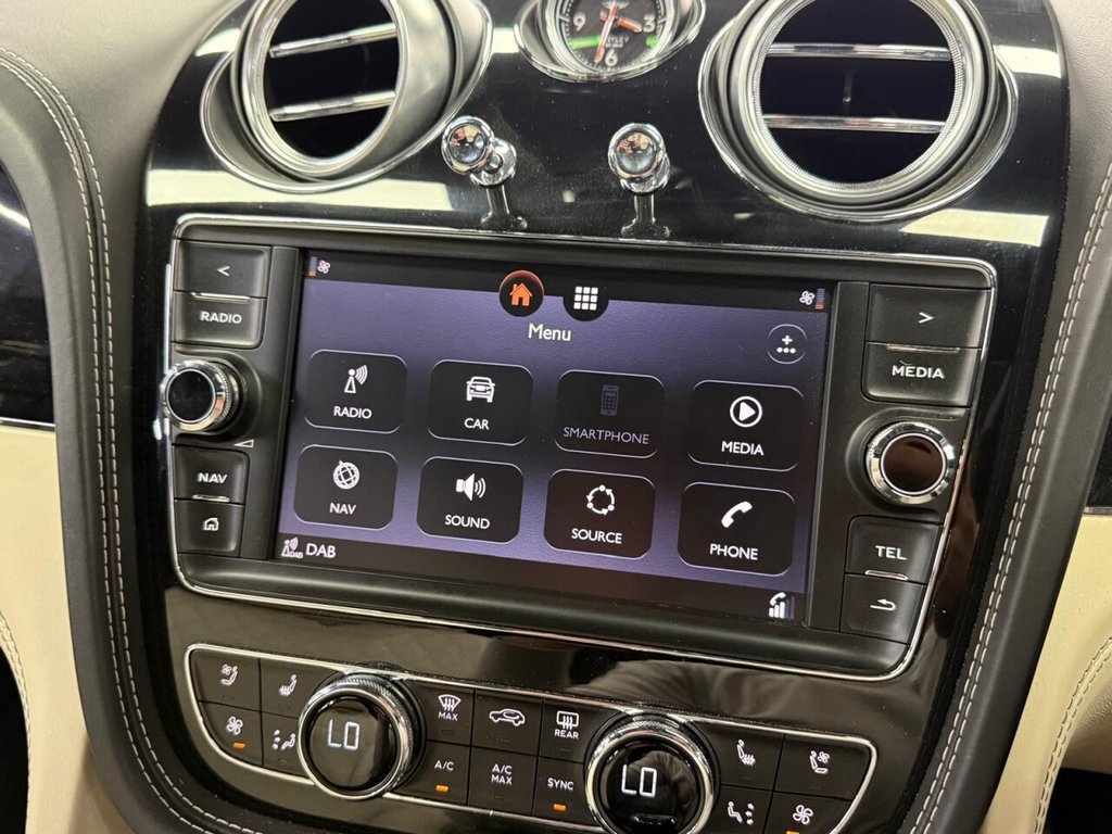 Used Bentley Bentayga 2016 for sale - 77692944: Photo 22