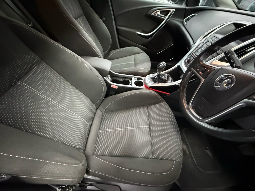 Used Vauxhall Astra 2011 for sale - 77249816: Photo 13