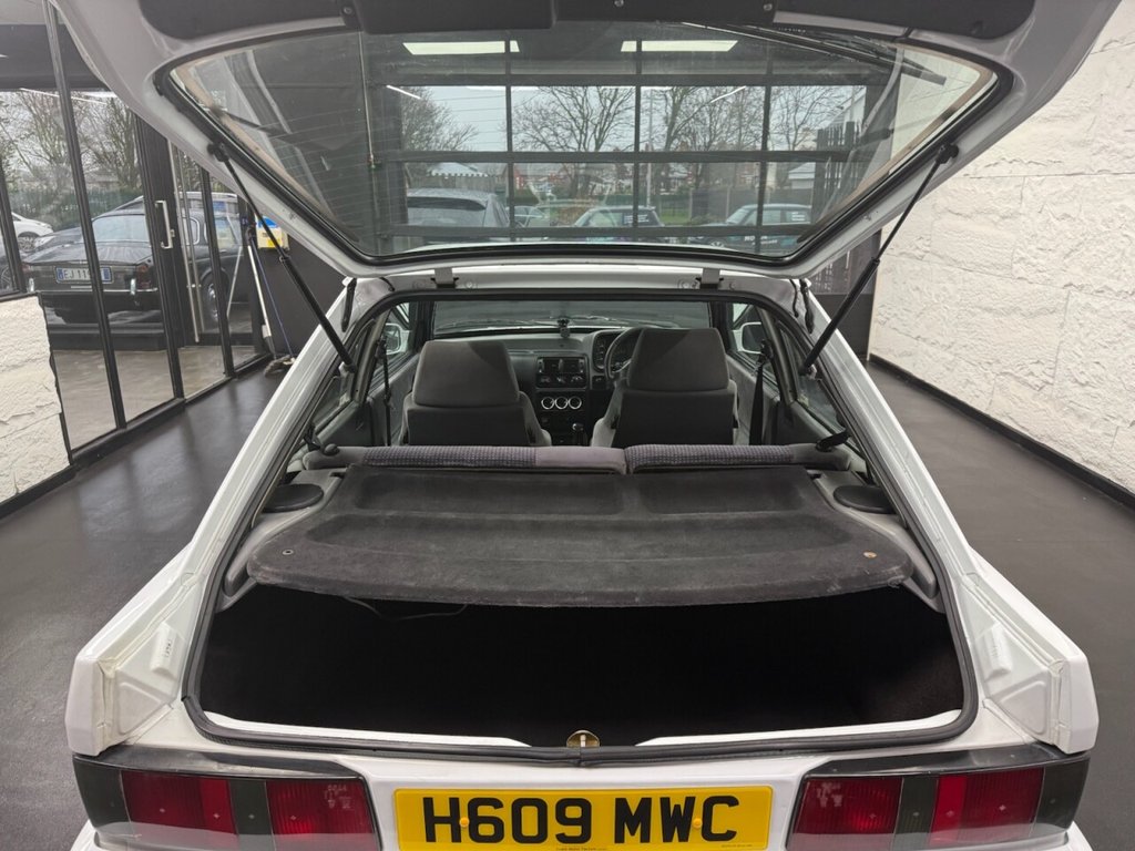 Used Ford Escort 1991 for sale - 76740767: Photo 24