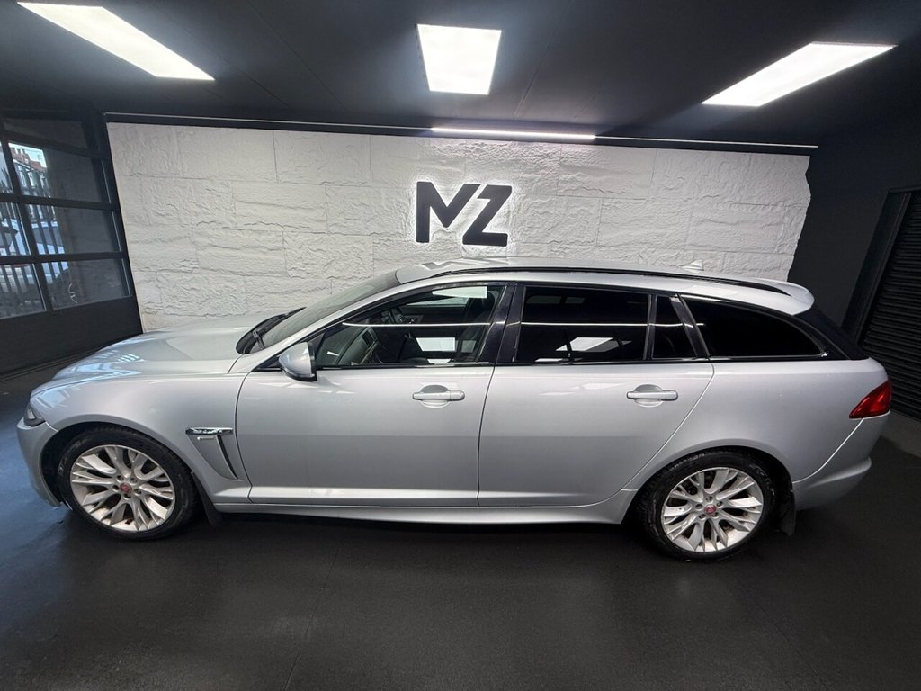 Used Jaguar XF 2014 for sale - 77583631: Photo 16