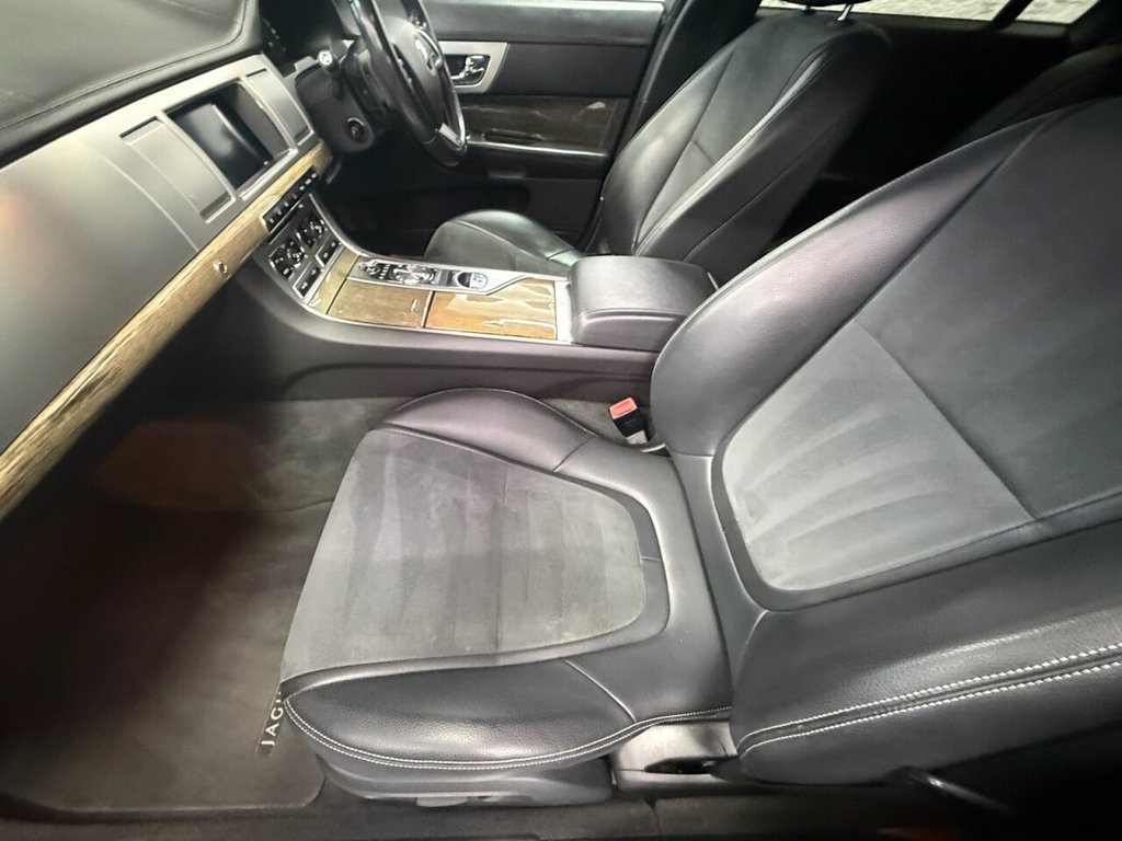 Used Jaguar XF 2014 for sale - 77583631: Photo 34