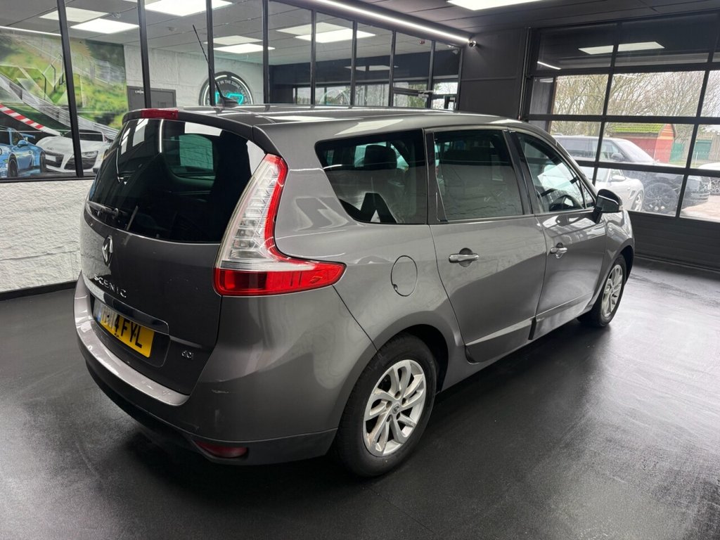 Used Renault Grand Scenic 2014 for sale - 77499020: Photo 11
