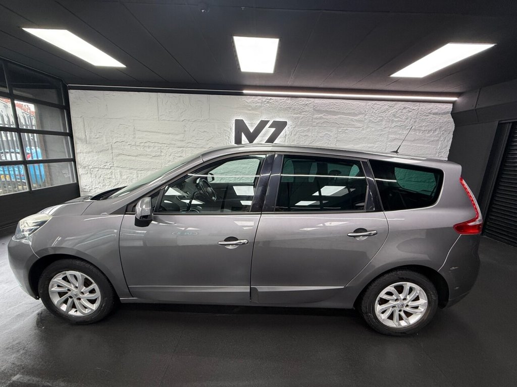 Used Renault Grand Scenic 2014 for sale - 77499020: Photo 16