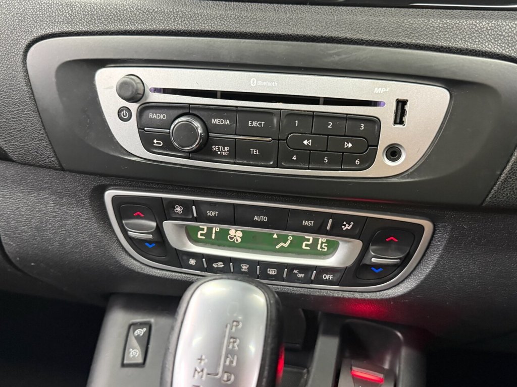 Used Renault Grand Scenic 2014 for sale - 77499020: Photo 21