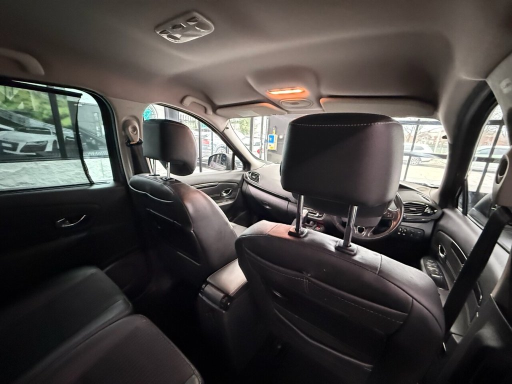 Used Renault Grand Scenic 2014 for sale - 77499020: Photo 28