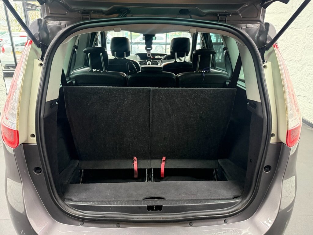 Used Renault Grand Scenic 2014 for sale - 77499020: Photo 29