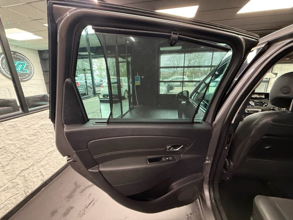 Used Renault Grand Scenic 2014 for sale - 77499020: Photo 32