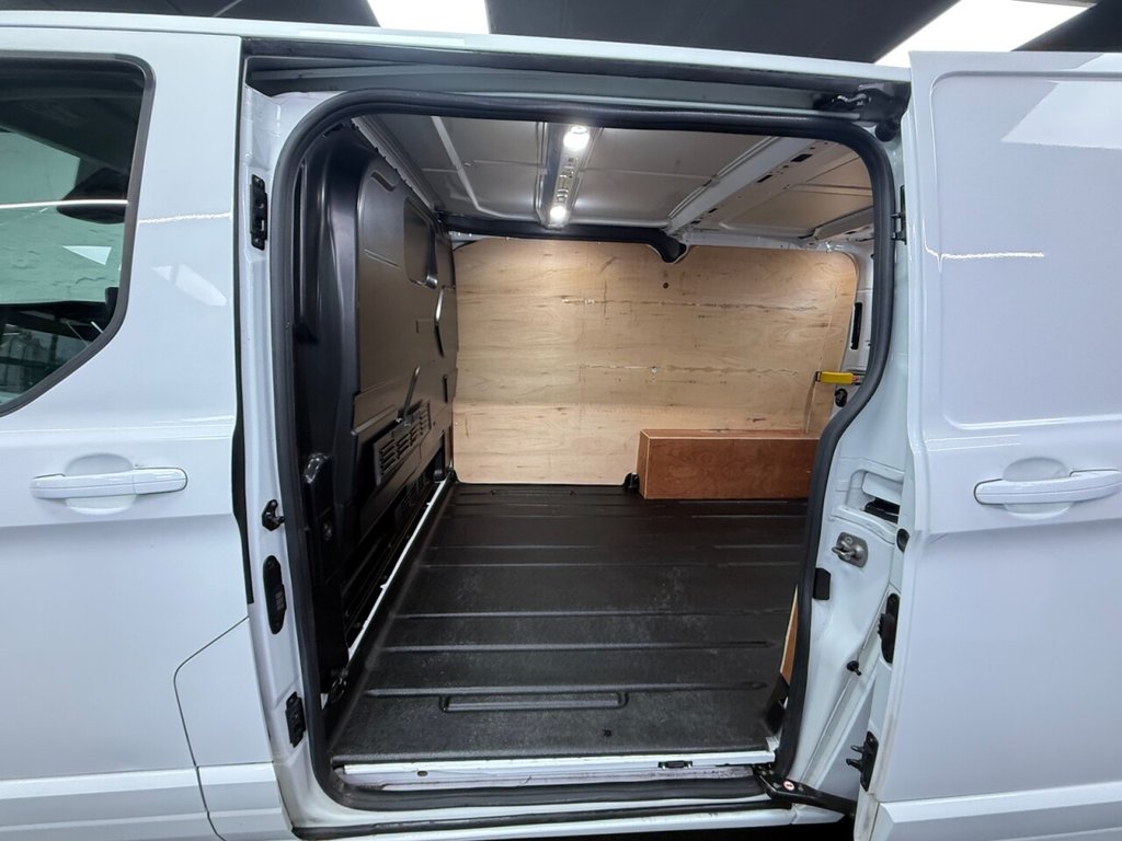 Used Ford Transit Custom 2021 for sale - 77806543: Photo 25