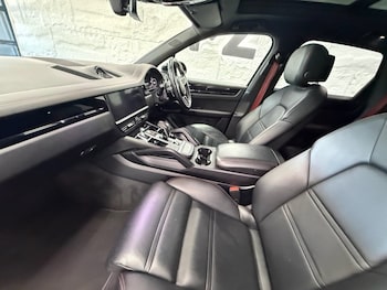 Used Porsche Cayenne 2019 for sale - 78444810: Photo
