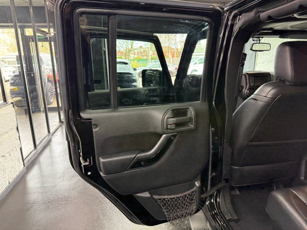 Used Jeep Wrangler 2015 for sale - 78082852: Photo 30