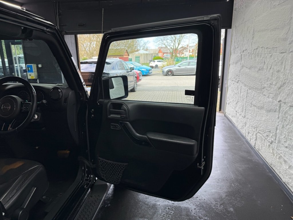 Used Jeep Wrangler 2015 for sale - 78082852: Photo 31