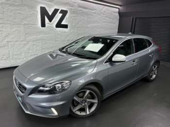 Used Volvo V40 2014 for sale - 74947423: Photo