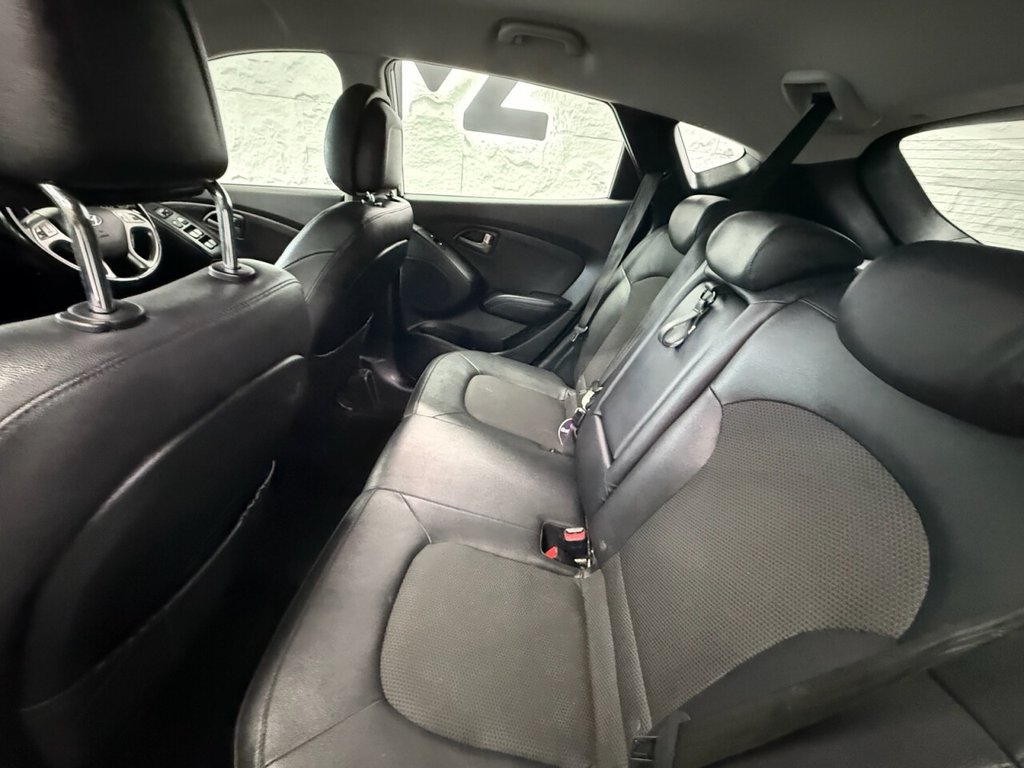 Used Hyundai Ix35 2015 for sale - 76867385: Photo 17