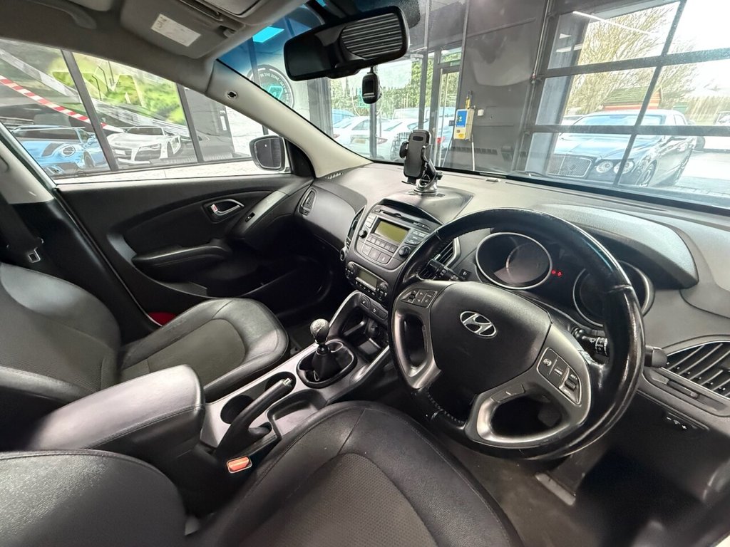 Used Hyundai Ix35 2015 for sale - 76867385: Photo 5
