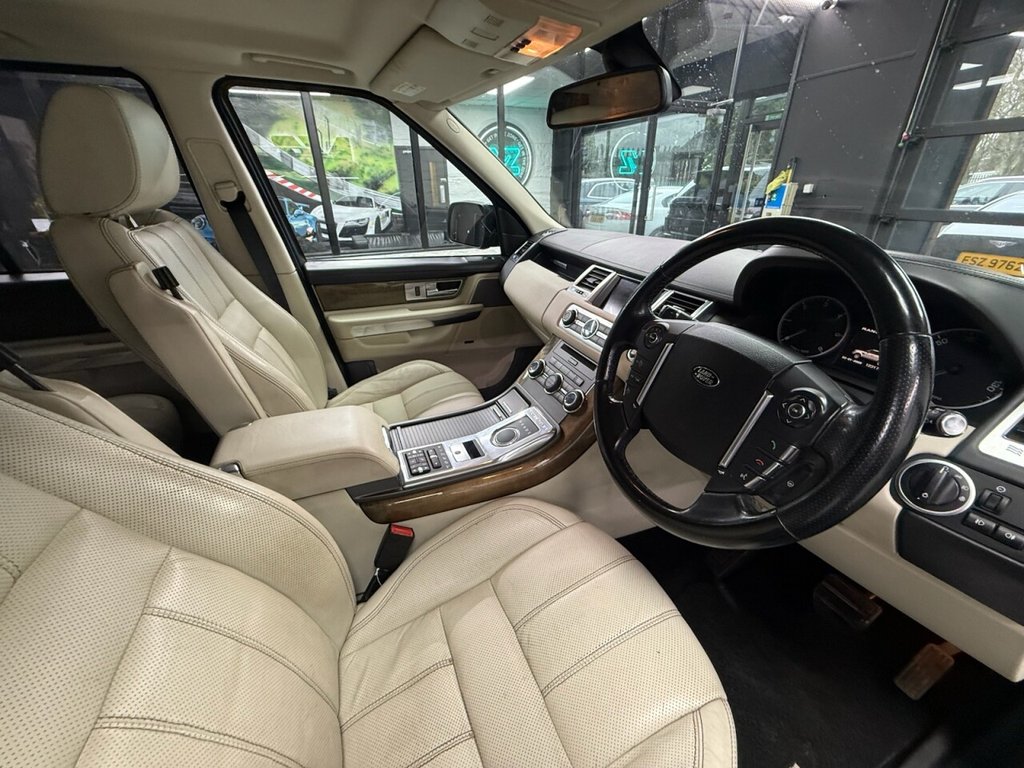 Used Land Rover Range Rover Sport 2011 for sale - 77667656: Photo 11