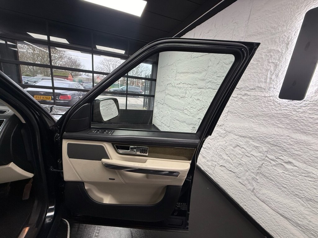 Used Land Rover Range Rover Sport 2011 for sale - 77667656: Photo 26