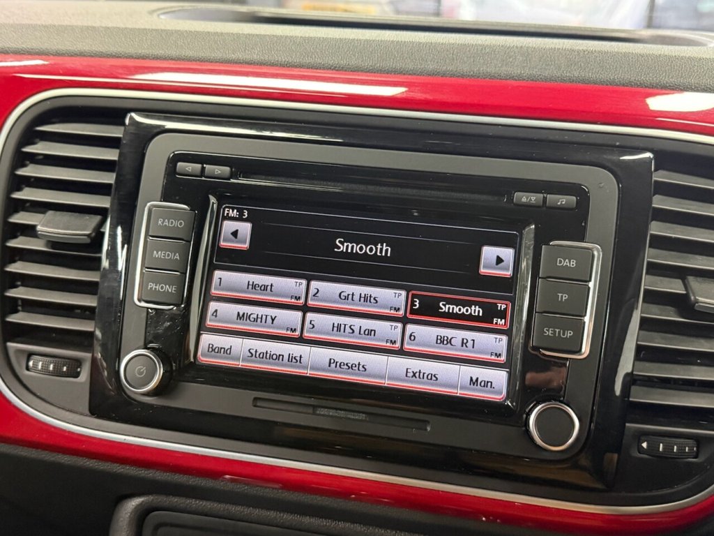 Used Volkswagen Beetle 2012 for sale - 77521209: Photo 24