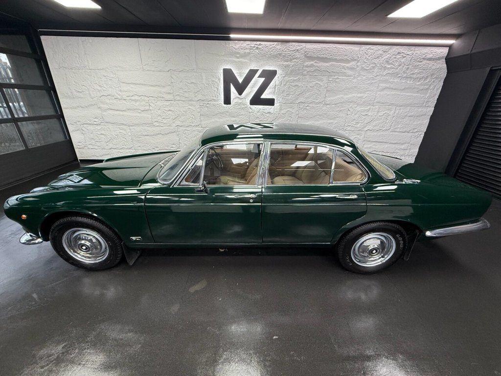 Used Jaguar 420 1972 for sale - 77250179: Photo 16