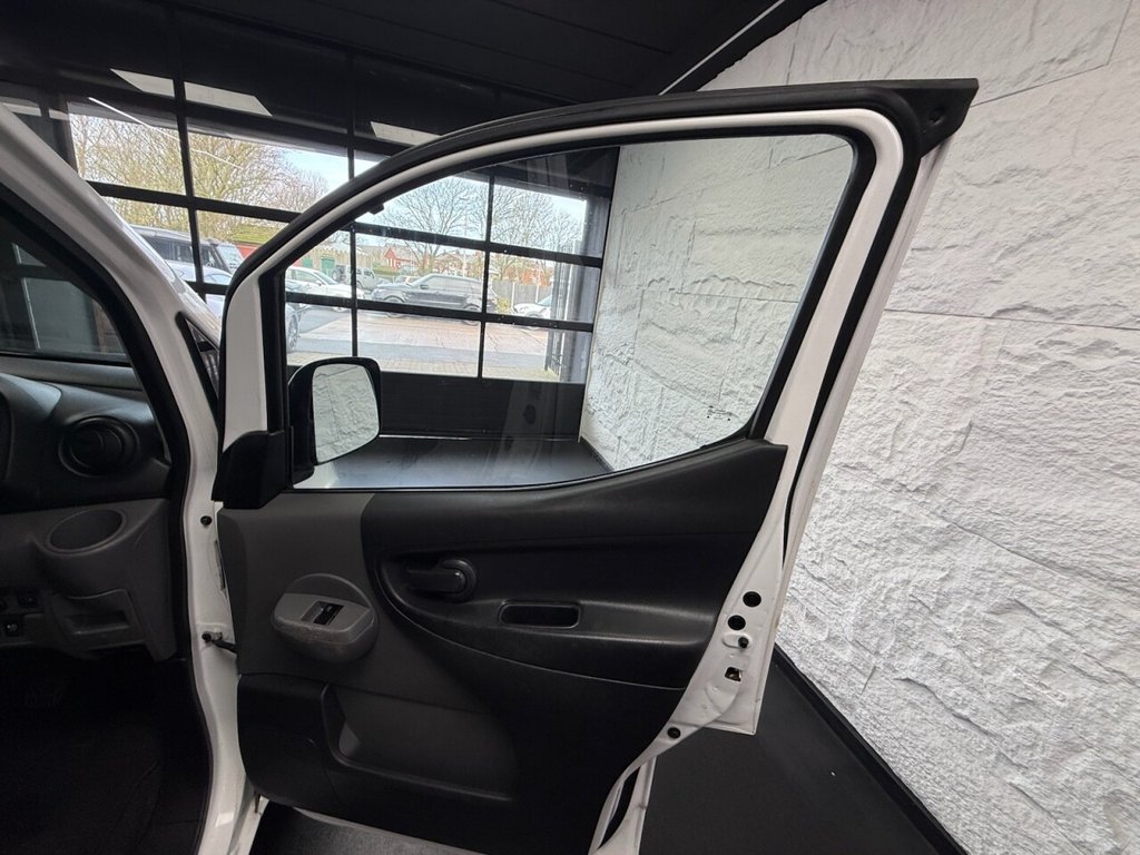 Used Nissan e-NV200 2016 for sale - 77693331: Photo 30