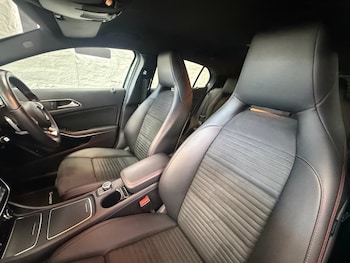 Used Mercedes-Benz GLA 2020 for sale - 78619624: Photo