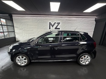 Used Volkswagen Polo 2011 for sale - 78256325: Photo