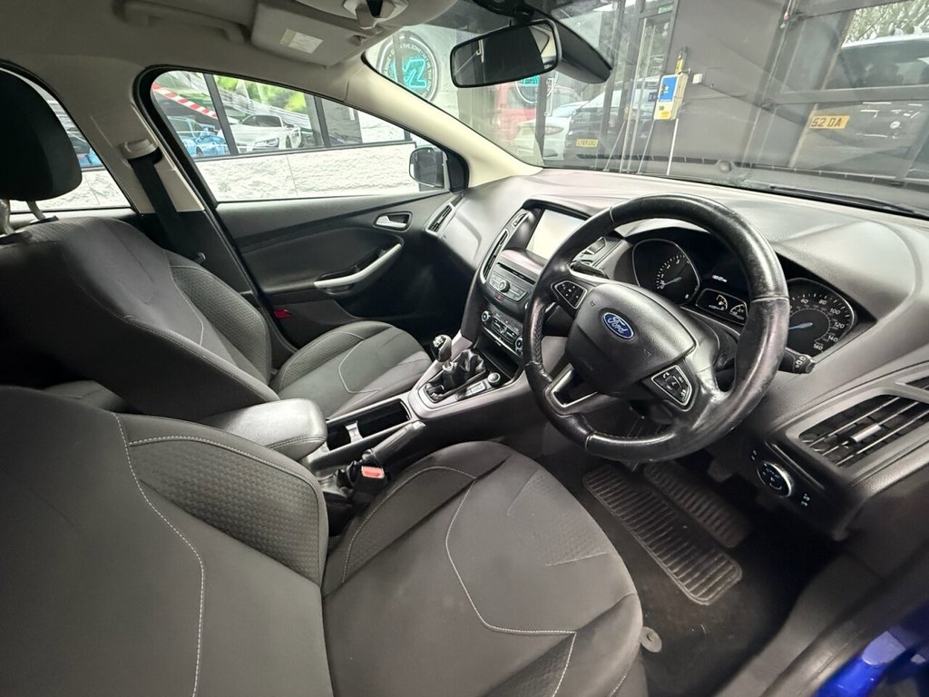 Used Ford Focus 2015 for sale - 76986119: Photo 17