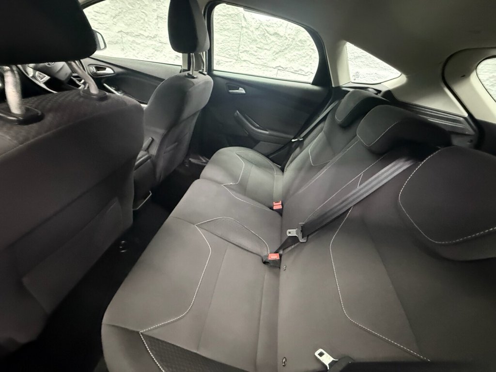 Used Ford Focus 2015 for sale - 76986119: Photo 31
