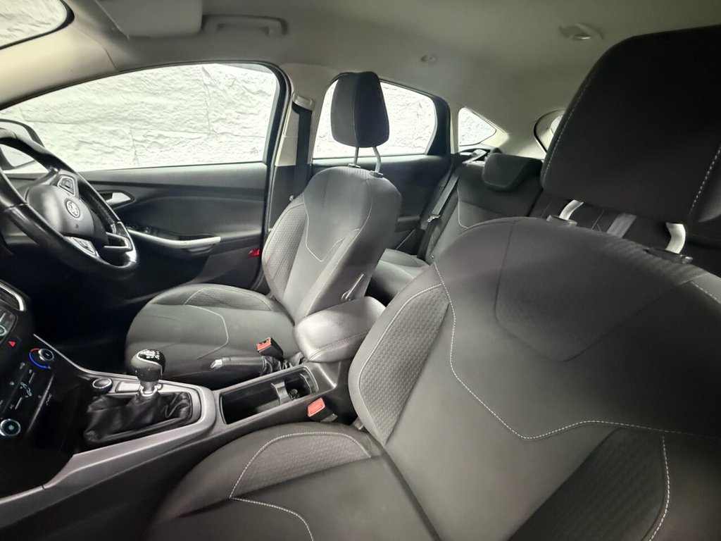 Used Ford Focus 2015 for sale - 76986119: Photo 33