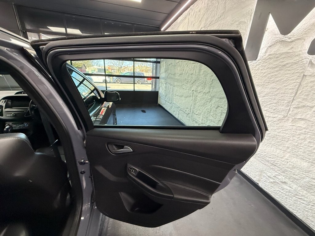 Used Ford Focus 2016 for sale - 77920116: Photo 25