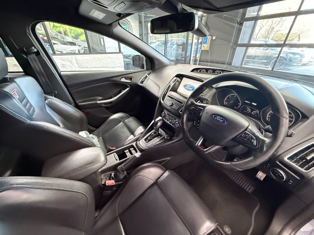 Used Ford Focus 2016 for sale - 77920116: Photo 5