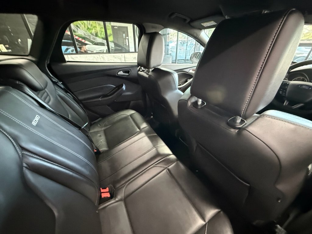 Used Ford Focus 2016 for sale - 77920116: Photo 9