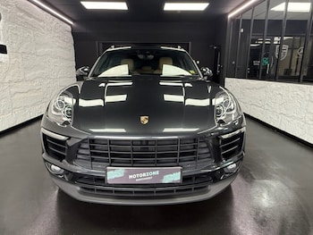 Used Porsche Macan 2017 for sale - 78780315: Photo